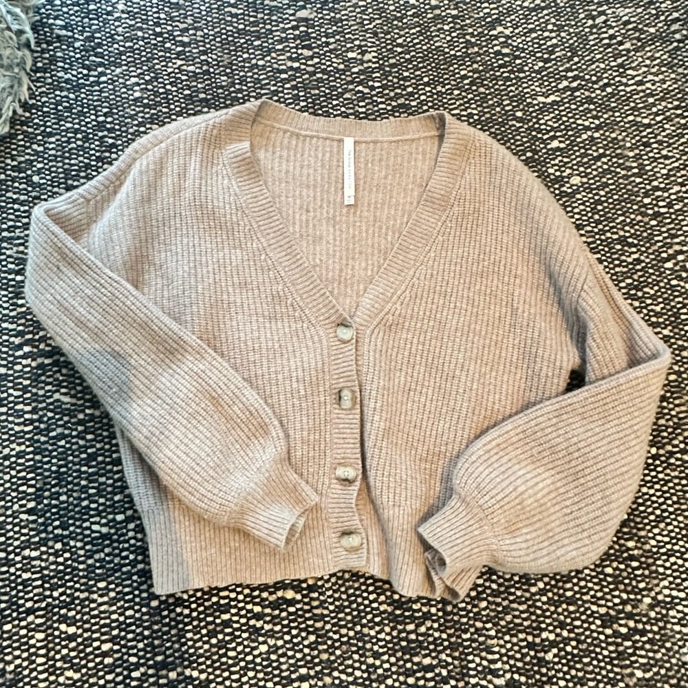 Aritzia The Group by Babaton Ribbed Cardigan – Taupe – XS